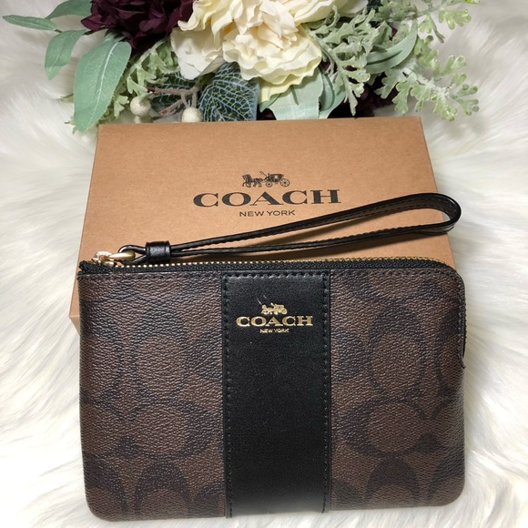 🎀🎀Coach Signature Leather Wristlet F58035 - Picture 3 of 5
